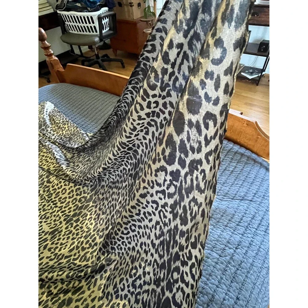 Vintage Oscar de la Renta Leopard Metallic Gold Black 56” Square Original Tag